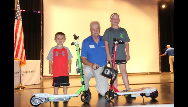 Winners of the scooters were Bo Thompson and Maci Johnson, both of rural Chillicothe.